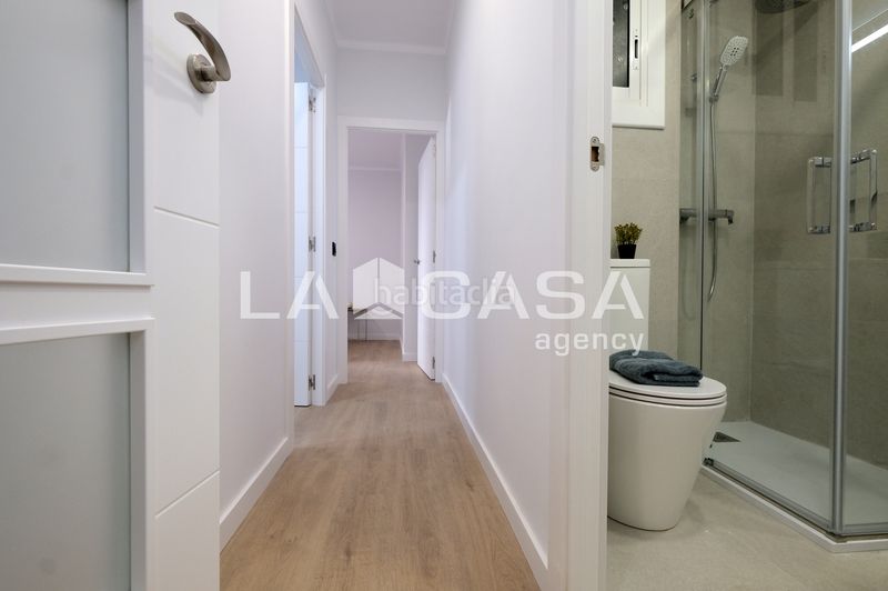 Foto 3559b9fb-bf73-4836-8e5a-9eaa36f661d4. Pis a Vilapicina - Torre Llobeta Barcelona