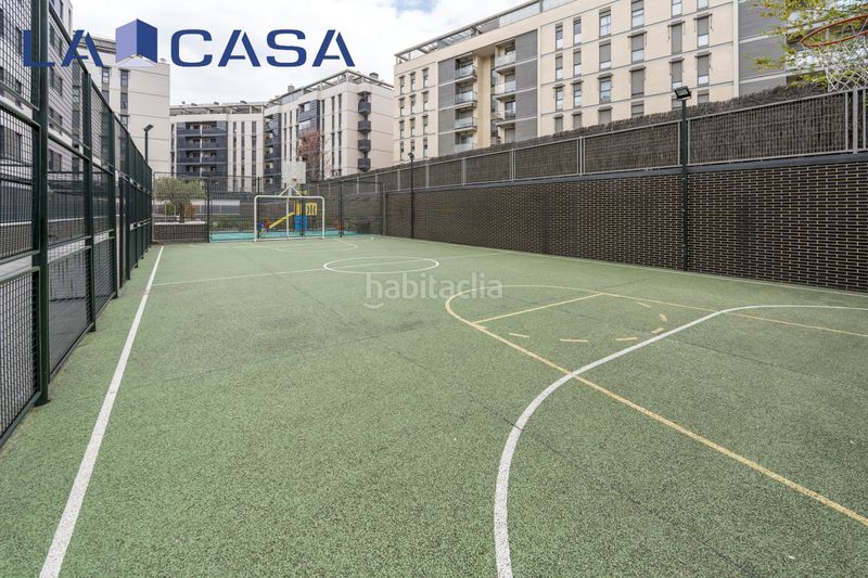 Foto 40a7bb3e-ef96-4082-8adf-b0d4ed6b05dc. Pis amb aparcament piscina a Villaverde Alto Madrid