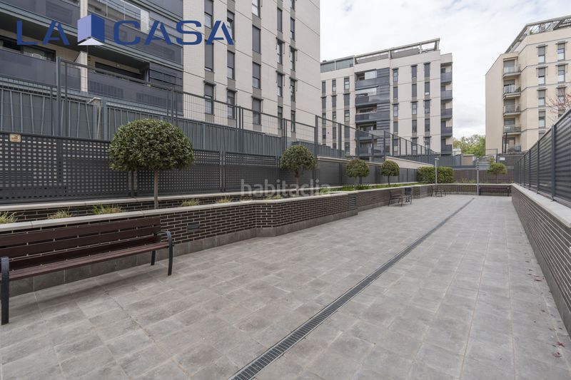 Foto a50821f7-eea6-486d-bcea-81785a68c97e. Pis amb aparcament piscina a Villaverde Alto Madrid