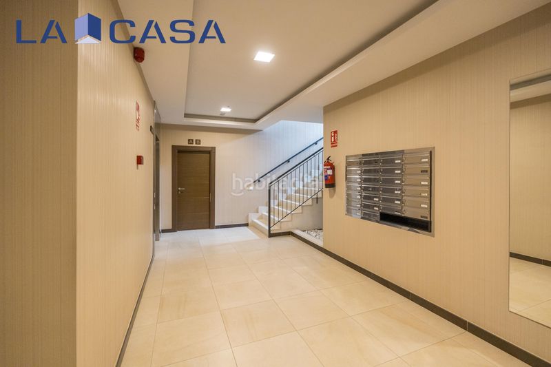 Foto d2bbc1b3-e032-45a2-a304-552b6f3b2bf8. Pis amb aparcament piscina a Villaverde Alto Madrid