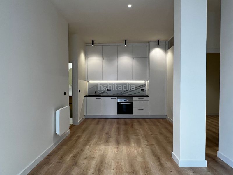 Foto 53ed9f1a-a259-461e-ac5e-d710dc8d6ecc. Pis amb calefacció a Moscardó Madrid