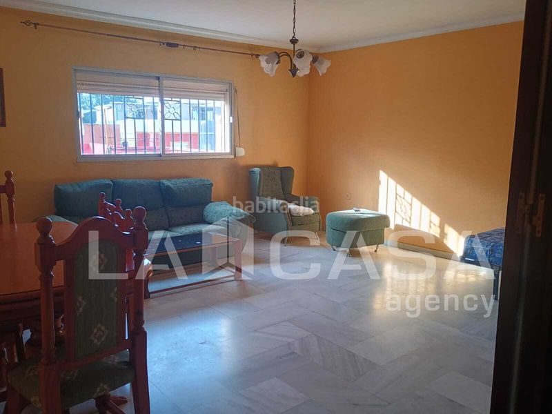 Foto 4a70b4aa-a41e-480f-bce1-8066806a95f3. Casa amb aparcament a Pescadores - Saladillo Algeciras
