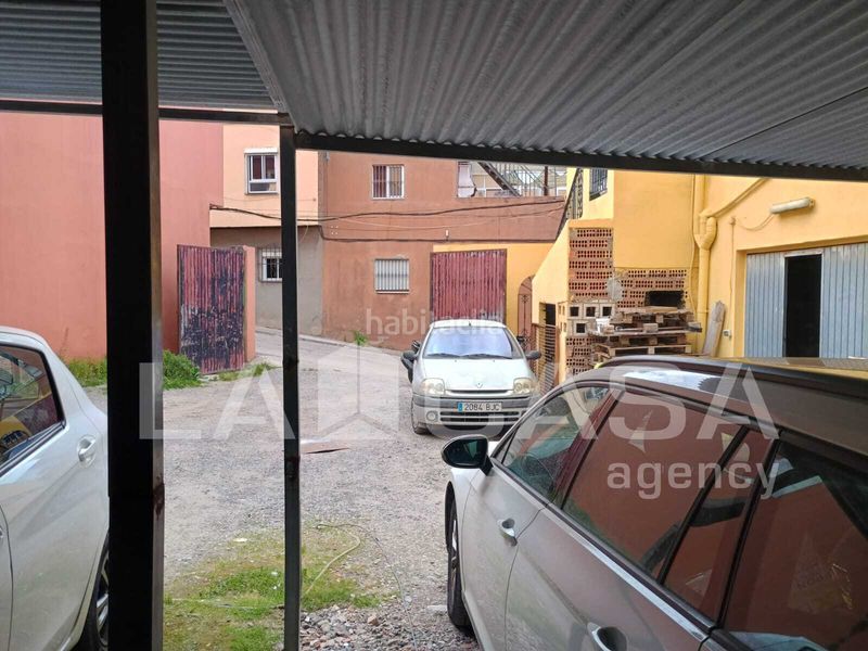 Foto 79f2be18-b642-460b-850f-6de19f84cba4. Casa amb aparcament a Pescadores - Saladillo Algeciras