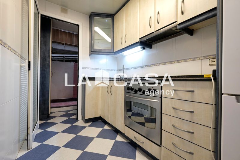 Foto 5cc7a8ca-3f0f-4ee5-b43b-fa2174f1f5bf. Pis a Vilapicina - Torre Llobeta Barcelona