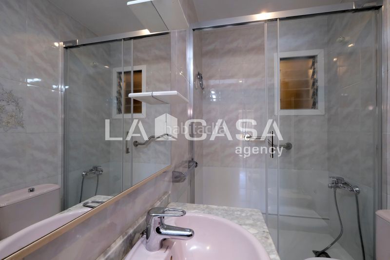 Foto e84100e3-25eb-4833-accf-8376578f7fa7. Pis a Vilapicina - Torre Llobeta Barcelona