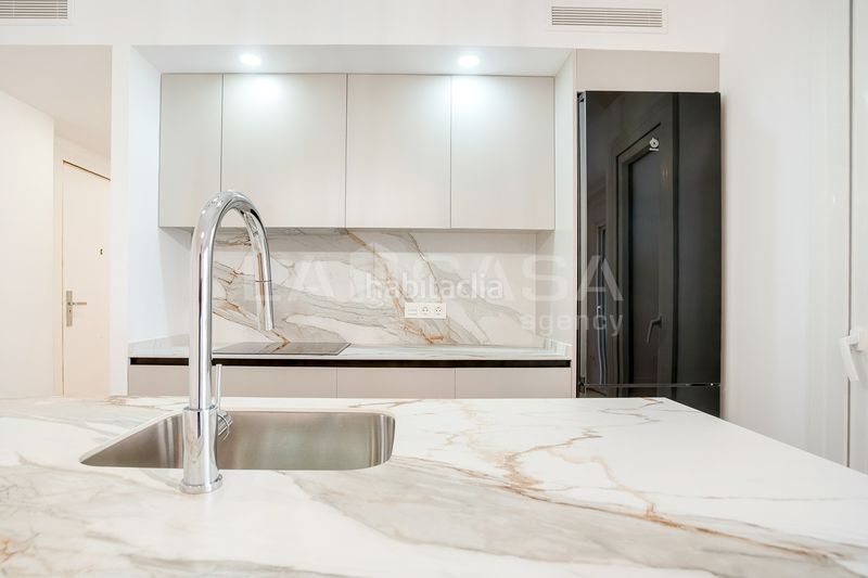 Foto 63560346-fea7-478a-a751-3d2630d6686f. Pis amb calefacció a Sant Martí de Provençals Barcelona