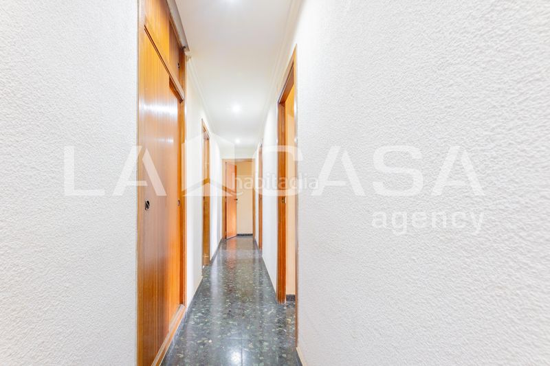 Foto a0017614-6410-42cf-a8d4-0aa304290892. Pis amb aparcament a La Carrasca Valencia