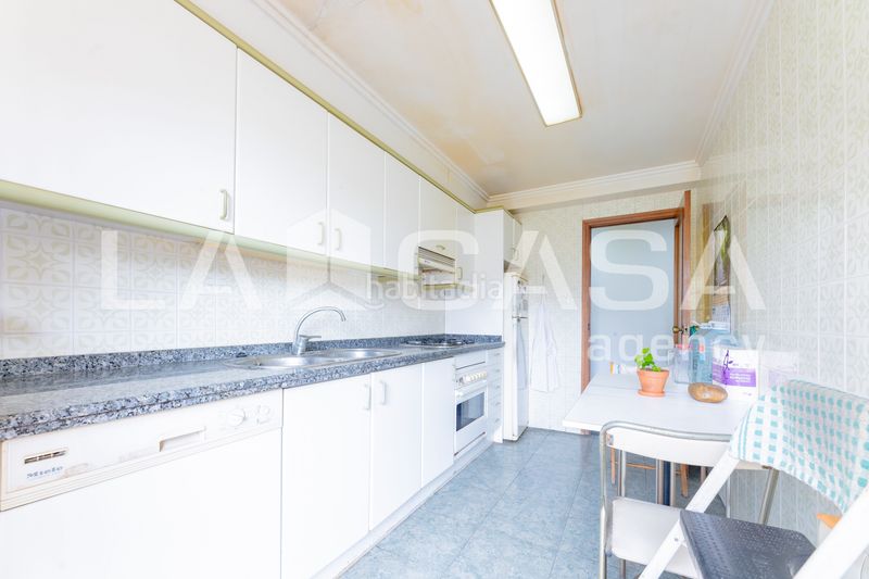 Foto c4721b26-ee0e-4c10-84a8-6642b783746c. Pis amb aparcament a La Carrasca Valencia