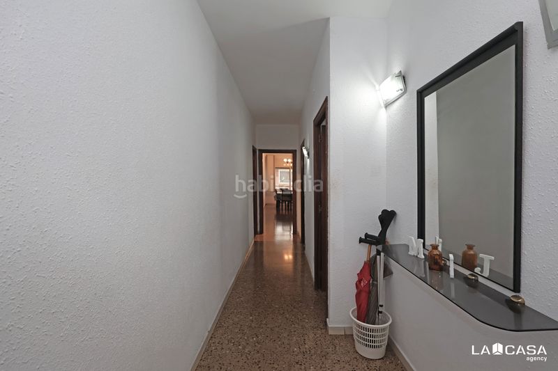 Foto eb3b3b9e-1ff2-45b1-bab8-6ebd49471db0. Pis a La Bordeta Barcelona