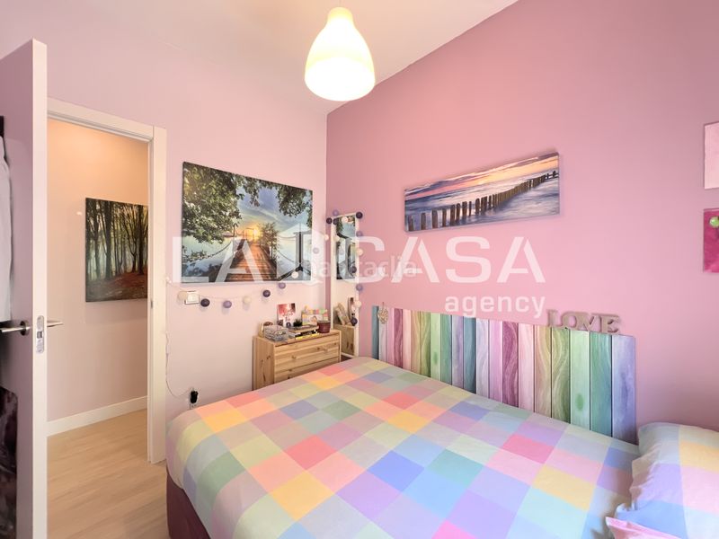 Foto f79147b8-2db0-4a1f-956f-2a303b0933c8. Pis a La Salut Badalona