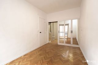 Pis  Calle parcerisa. Ideal piso en santsmontjuic