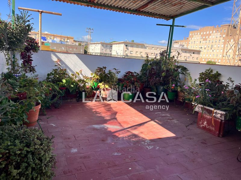 Foto e4dfc40f-bba5-4b82-aafc-14de3f96e153. Casa amb aparcament a Pescadores - Saladillo Algeciras