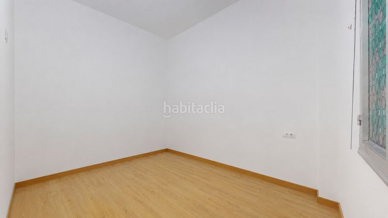 Foto aa21d9a9-2fd3-498f-b2c4-8baae4959948. Planta baixa amb calefacció a Solokoetxe Bilbao