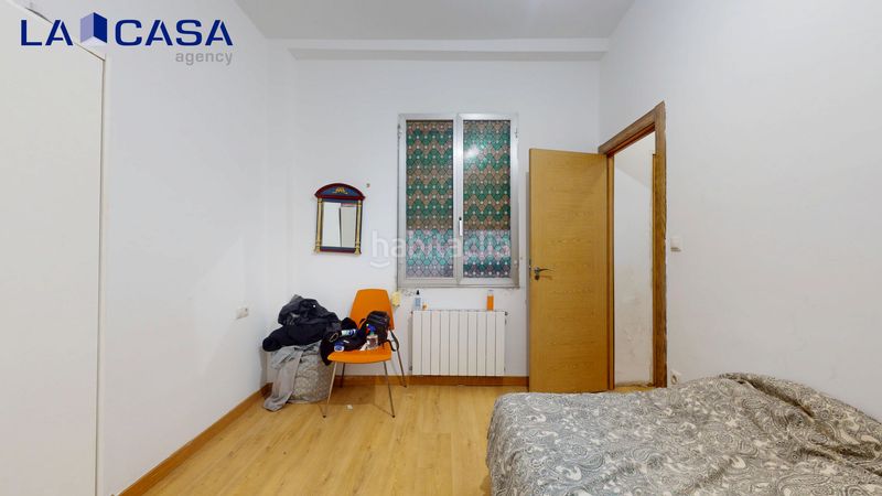 Foto b1361e01-a524-48c7-bafa-1b3c4cb195c5. Planta baixa amb calefacció a Solokoetxe Bilbao