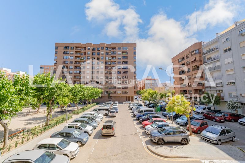 Foto 405128e6-bf27-4a18-963a-9b6de5f1979e. Pis a Beteró Valencia