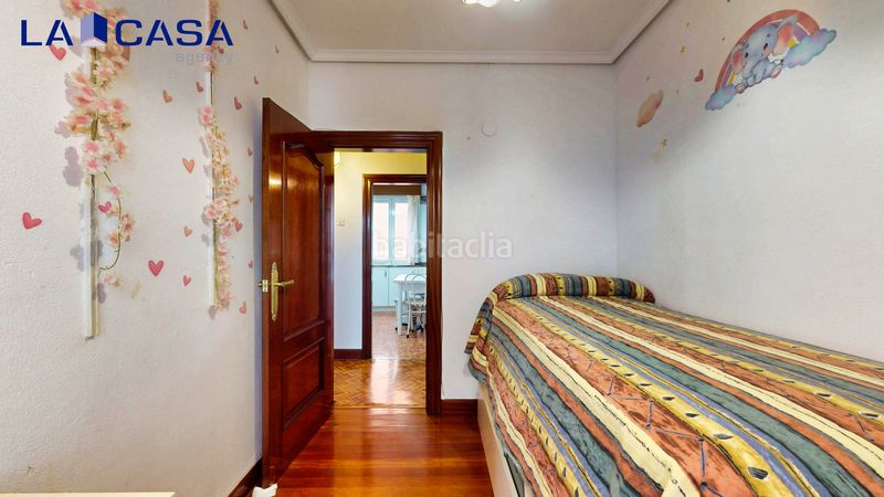 Foto dfbb22bc-e06a-422f-8358-257bb31a2019. Pis a Ibarrekolanda Bilbao