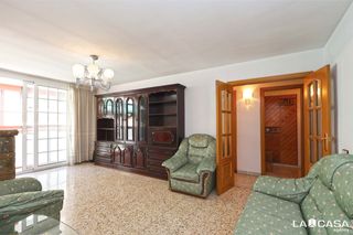 Flat  Calle antoni gaudi