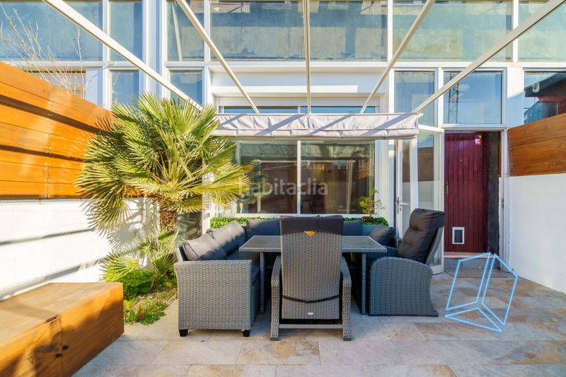 Foto 783e43e7-86ab-4a40-8560-157663154f2b. Casa adossada amb aparcament a Begues