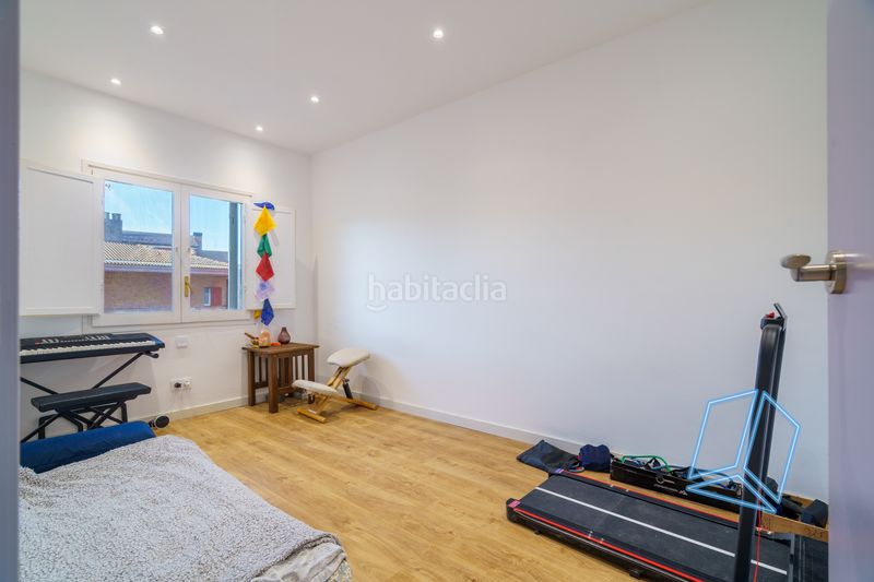 Foto 7f774da2-6a63-487c-8688-0bf872ce16d6. Casa adossada amb aparcament a Begues