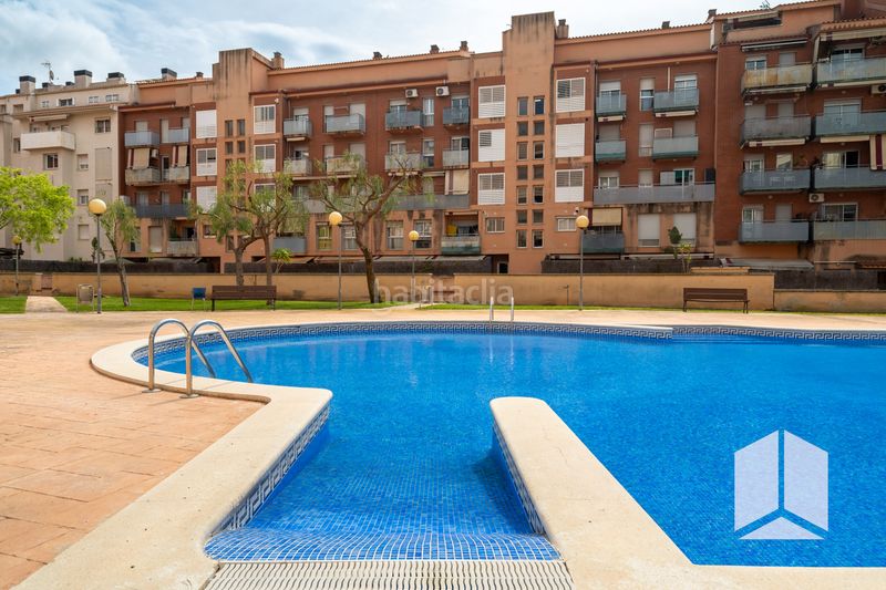 Foto b8b104f4-d10f-459a-ba47-f4fd756cf1b8. Pis amb piscina a Castell-Poble Vell Castelldefels