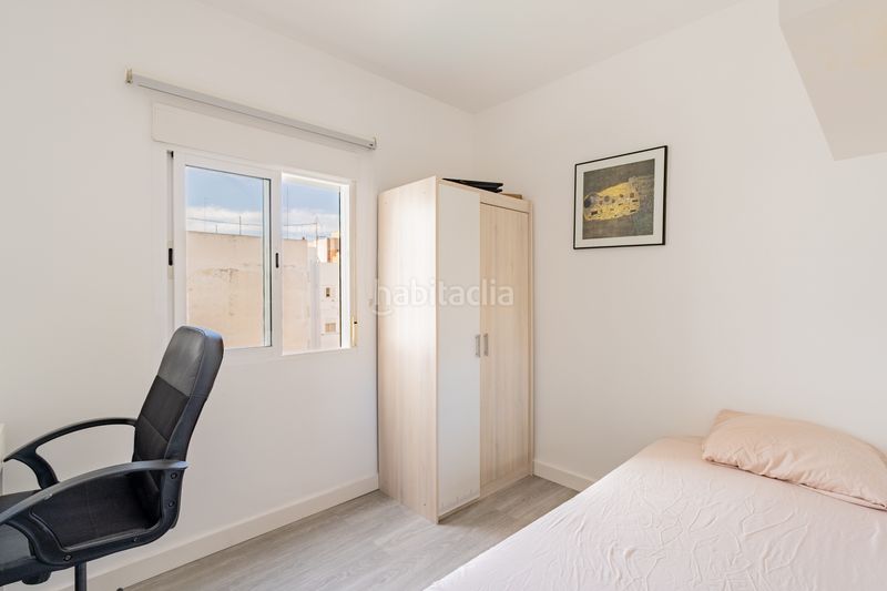 Foto f17a94b5-fe4d-46d6-8121-df2bd37cc23b. Pis a Aiora Valencia
