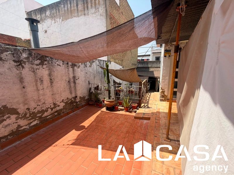Foto 163c19c8-1862-4ab8-aadc-ed02d30d2be1. Casa a Centro - Doña Mercedes Dos Hermanas