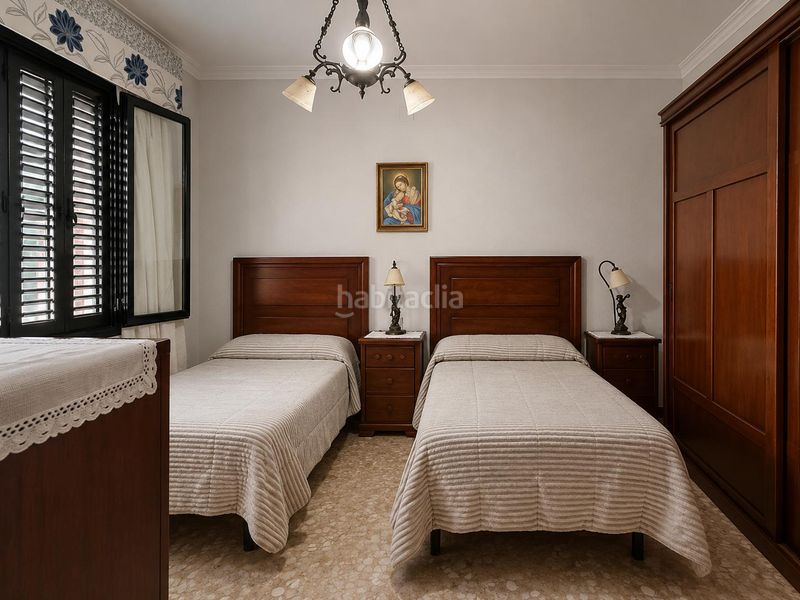 Foto f67fd9b5-9b35-4282-824e-449f266d0090. Casa amb aparcament a Centro - Doña Mercedes Dos Hermanas