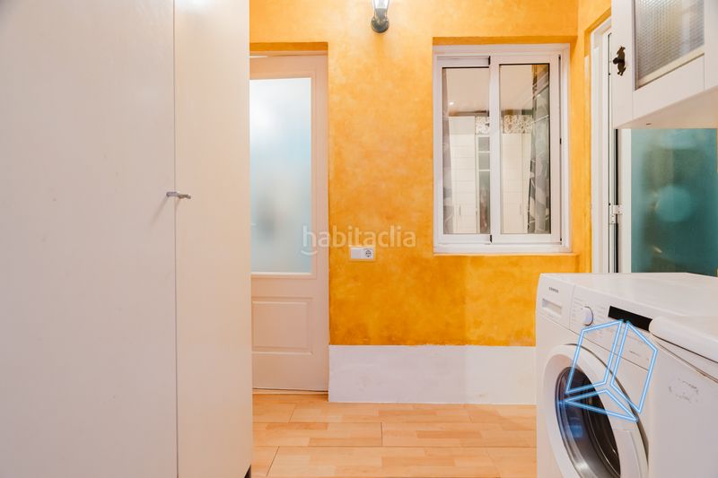 Foto 5b19b159-b986-47e6-99de-1fee62867a19. Planta baixa a Centre Hospitalet de Llobregat (L´)