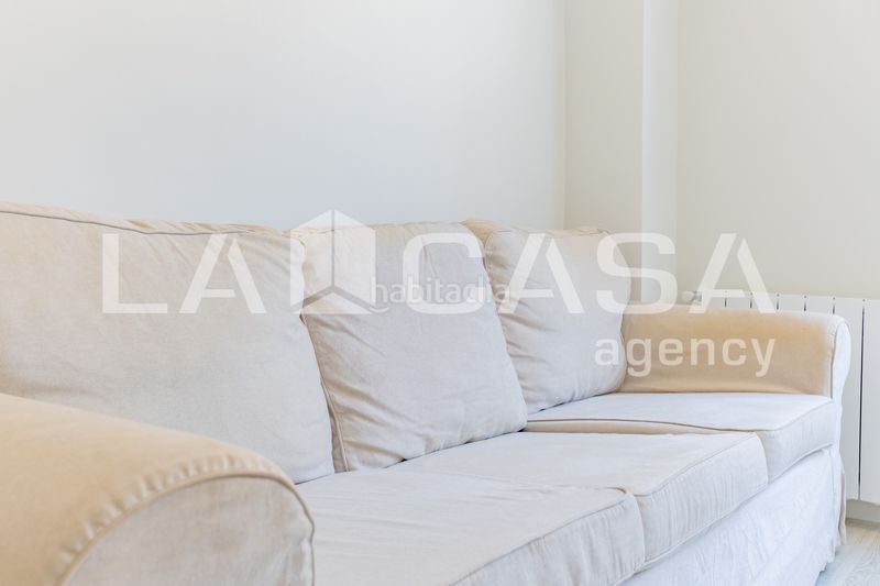 Foto ef138109-61c1-47ce-8ad6-361db02d9278. Pis a Aiora Valencia