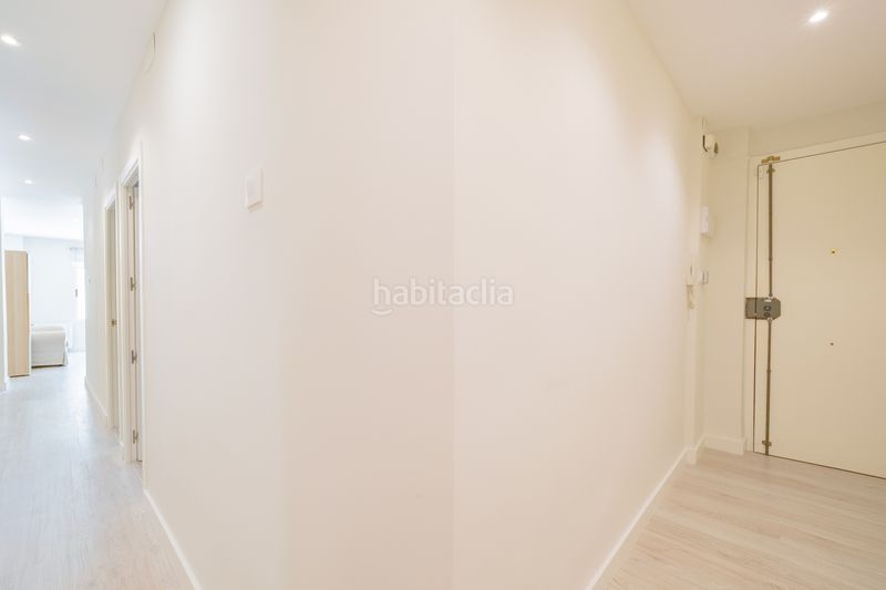 Foto 43c3ead3-e71c-4be3-892c-ec03444dc960. Pis a Aiora Valencia