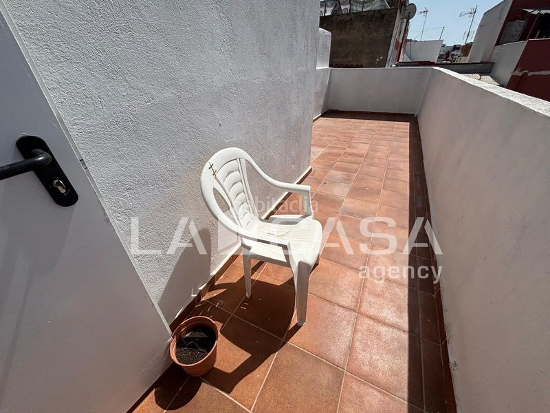 Foto 55b6f404-3d50-4001-bc0b-5f709f6d3003. Casa a Bajadilla - Fuente Nueva Algeciras