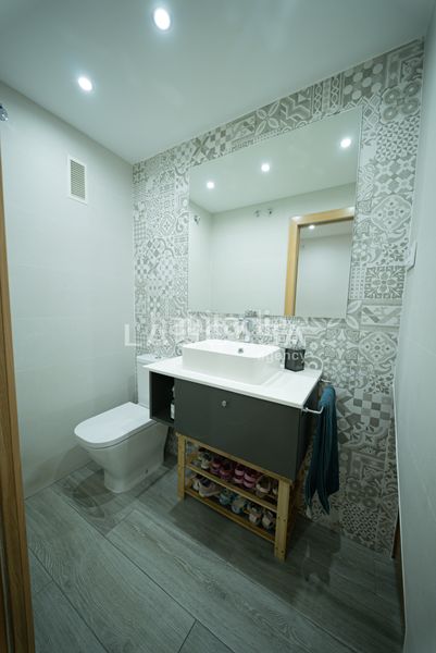 Foto 445c7827-2464-4c32-b8d9-4d6cd6be6bf7. Dúplex amb piscina a Bon Pastor Barcelona