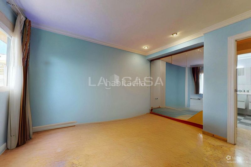 Foto 731c0b00-8e5b-4e40-8a0d-5dfb70490200. Pis a Aiora Valencia