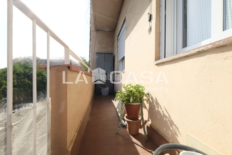 Foto ca26ead6-14ba-45fa-b762-510095598eb2. Pis a Vilapicina - Torre Llobeta Barcelona