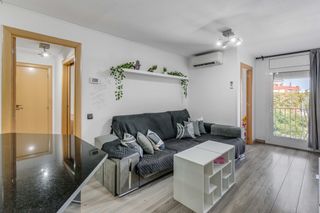 Etagenwohnung  Carrer de santa caterina. Piso en venta en sant adriá nord