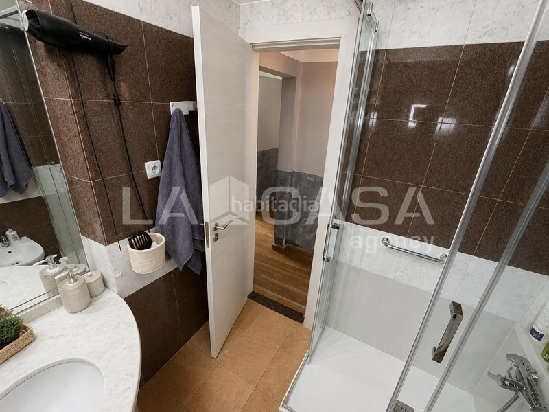 Foto 45fe03f2-84ee-49e1-9f61-e6093f556aa1. Ático  en venta en Riu Sud en Riu Sud Santa Coloma de Gramenet