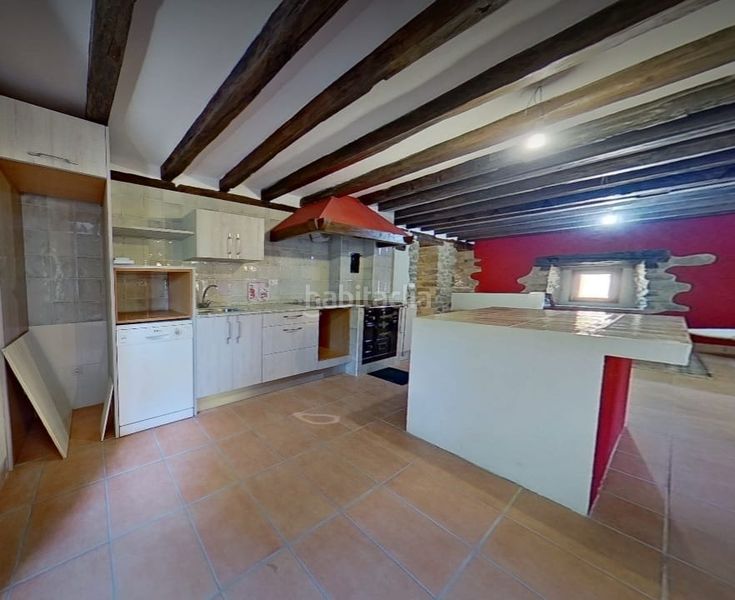 Foto 42fa5b6a-45ba-47ef-bf51-ea3d29954217. Casa amb calefacció aparcament a Okondo
