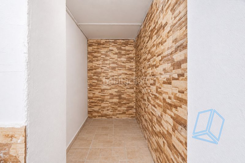 Foto b53a23af-e59b-42d1-b12c-069988af8e97. Planta baja en Passeig Maragall Gavà