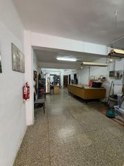 Local Comercial a Carrer de les Arts i dels Oficis