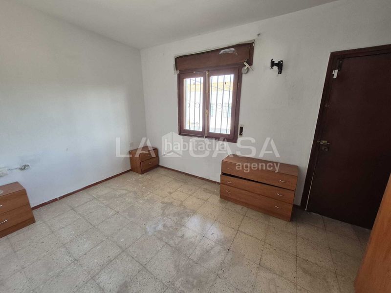 Foto 73b82abb-2c74-4eae-b811-613553382f47. Casa adosada chalet adosado en los barrios en Barrios (Los)