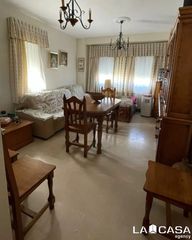 Dúplex  Calle flor de retama. Duplex en venta en calle flor de retama  sevilla este .