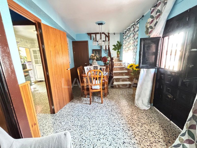 Foto 044cecc3-02da-4135-b6b5-84f58aa4e17e. Casa amb aparcament a Bajadilla - Fuente Nueva Algeciras