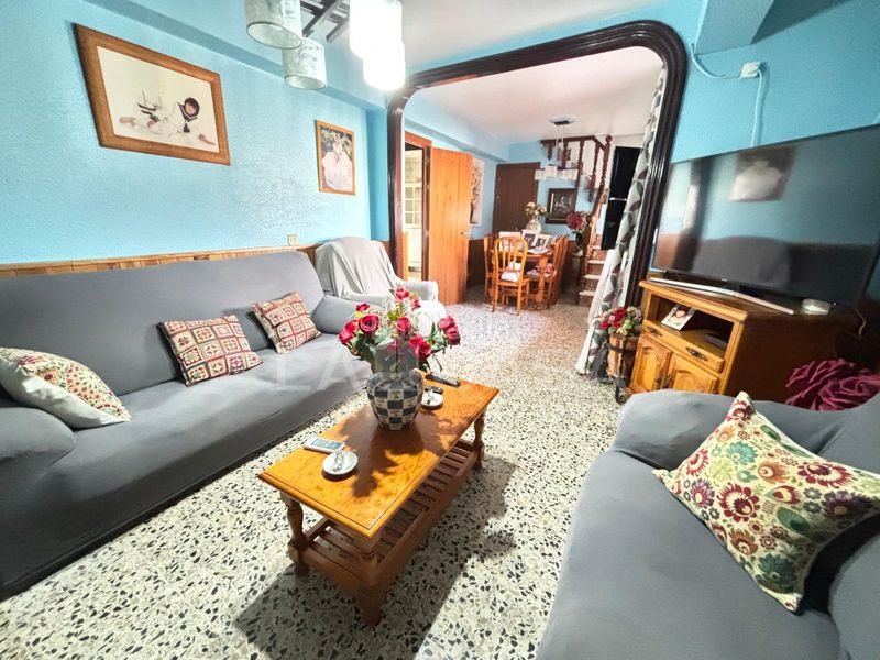 Foto 571452c9-91c9-4584-9dda-85d3ef2cbb45. Casa amb aparcament a Bajadilla - Fuente Nueva Algeciras