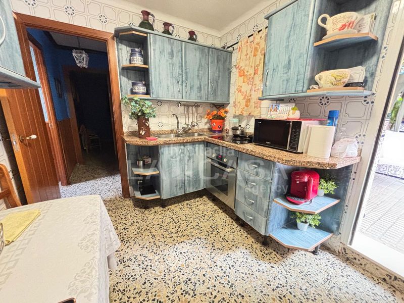 Foto cb3635a3-f129-40b1-916d-dece4e7c4c62. Casa amb aparcament a Bajadilla - Fuente Nueva Algeciras