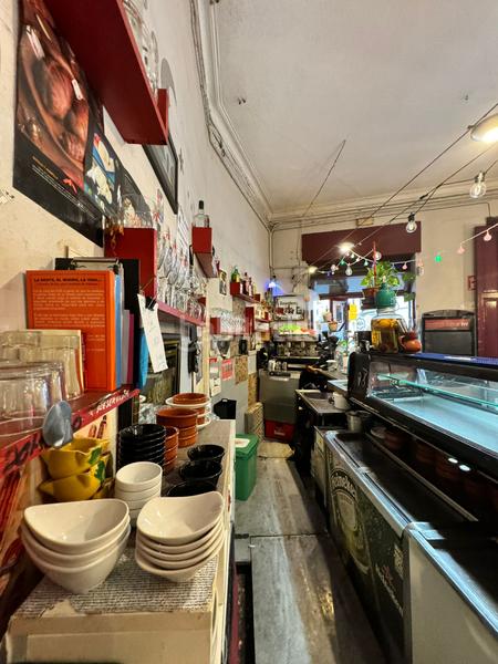 Foto 467d5596-a753-499c-8a66-47f5ed0a9297. Local comercial en El Camp de l´Arpa del Clot Barcelona