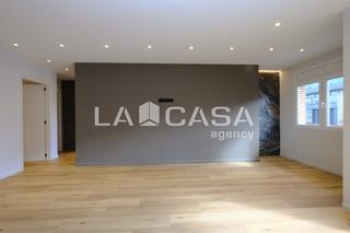 Appartement  Carrer de balmes. Excelente piso en venta en calle de balmes