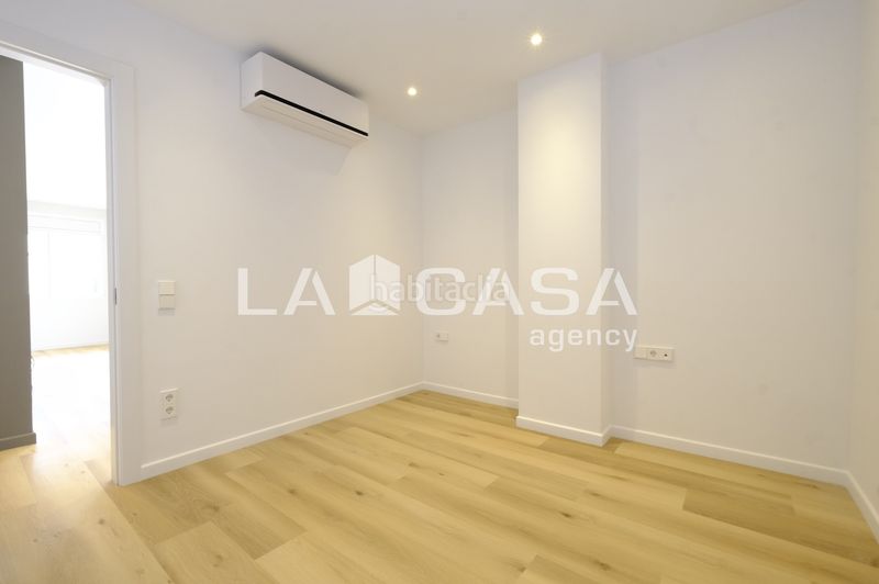 Foto abdb3e7d-3d3c-4a18-b0da-425413dc52f7. Pis amb calefacció a Dreta de l´Eixample Barcelona