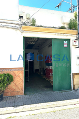 Nave industrial  Calle almirante valdés. Nave en venta en san jerónimo