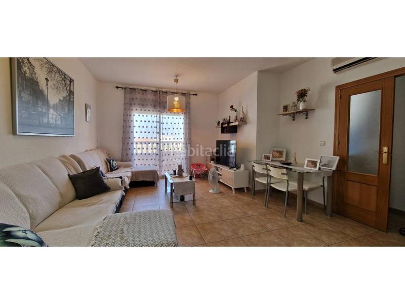 Foto 05e0b113-69ef-49b2-9403-fd00605182d8. Reihenhaus mit heizung in La Palma Cartagena