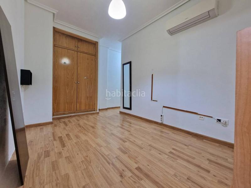 Foto b0da24ed-cb92-4ab0-9615-9cbd27fae8f8. Appartamento con riscaldamento parcheggio in La Unión Unión (La)